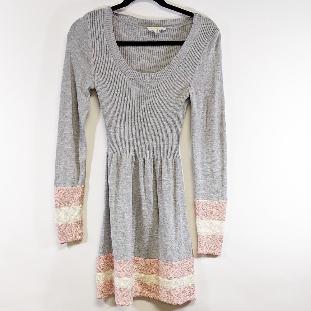 Cloud Chaser | Gray/pink/white sweater dress | S